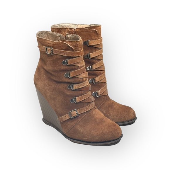 BCBGeneration ༄ Kadeer Buckled Lace Up Wedge Bootie Boot༄ Tobacco Suede ༄ 8M 38 - Picture 10 of 16